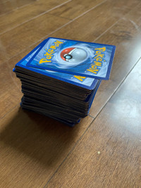 250 cartes pokémon