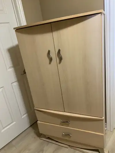 Wooden dresser, moving sale in BRADFORD, View more
