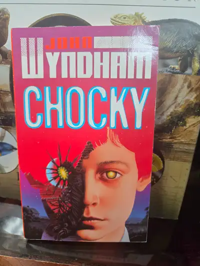 Dive into the gripping world of science fiction with this pre-owned copy of John Wyndham's classic n...