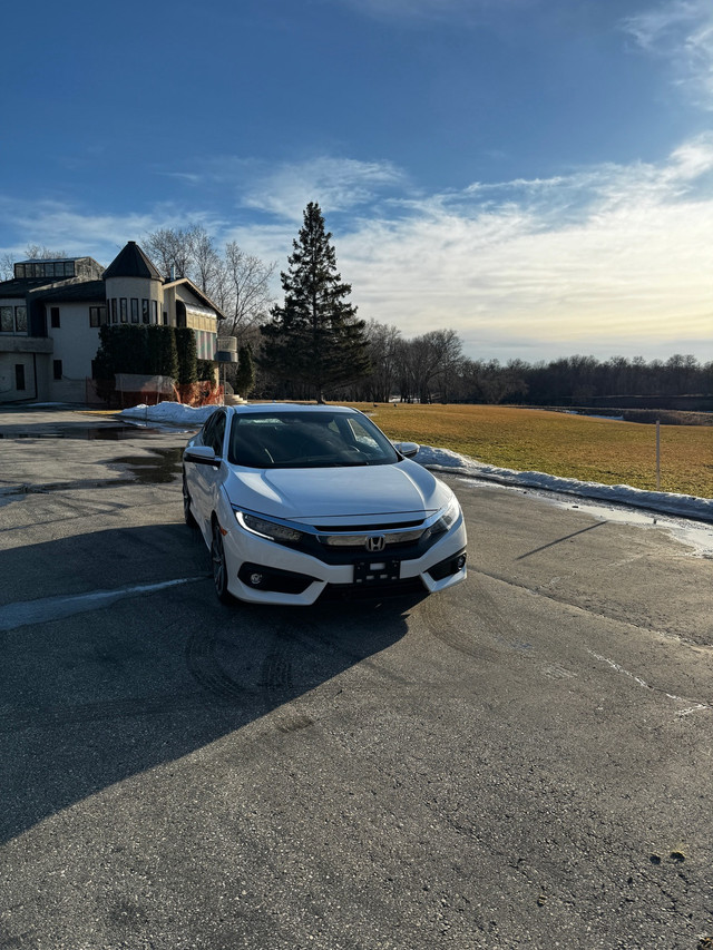 2020 Honda civic touring coupe  in Cars & Trucks in Winnipeg - Image 3