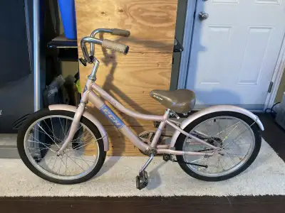 CCM Ribelle Bike - 20 inch wheels, View more