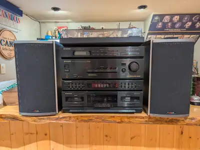 Vintage Pioneer Stereo System, Complete With Turntable Model PL202AZ, Dual Cassette Player, Amp / Re...