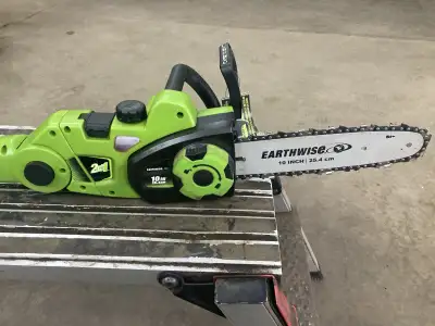 Earthwise 2-in-1 Chainsaw, View more