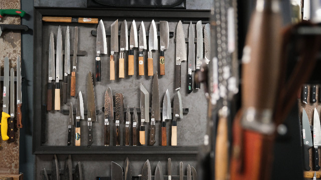 Grande VENTE de la Fripe des couteaux (plus de 2000 couteaux) dans Vaisselle et articles de cuisine  à Ville de Montréal - Image 4