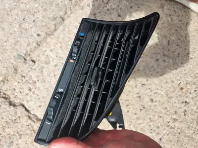 Bmw e36 dashboard vents drivers with light switch/fog light switch and centre vents also have shifte...
