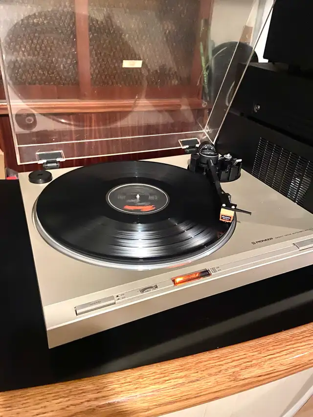 Pioneer Stereo System | Stereo Systems & Home Theatre | City of Toronto ...