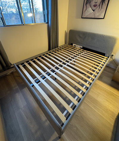 Structure de lit Ikea SLATTUM 2 places sans matelas à vendre, View more