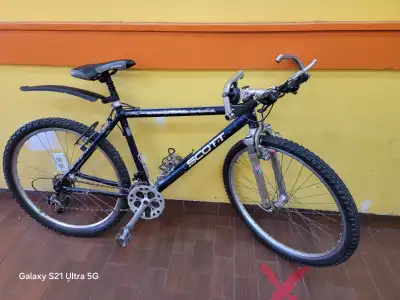 Scott 90's hardtail mountain bike Rock Shox Judy front 7005 butted aluminum tubing Upgraded period w...