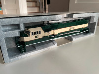 KATO HO SD70MAC Burlington Northern loco, Only body