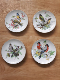 Four (4) Beautiful Vintage Wall Hanging Plates