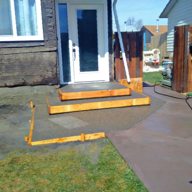 Concrete Patios & Driveways62866660173827121