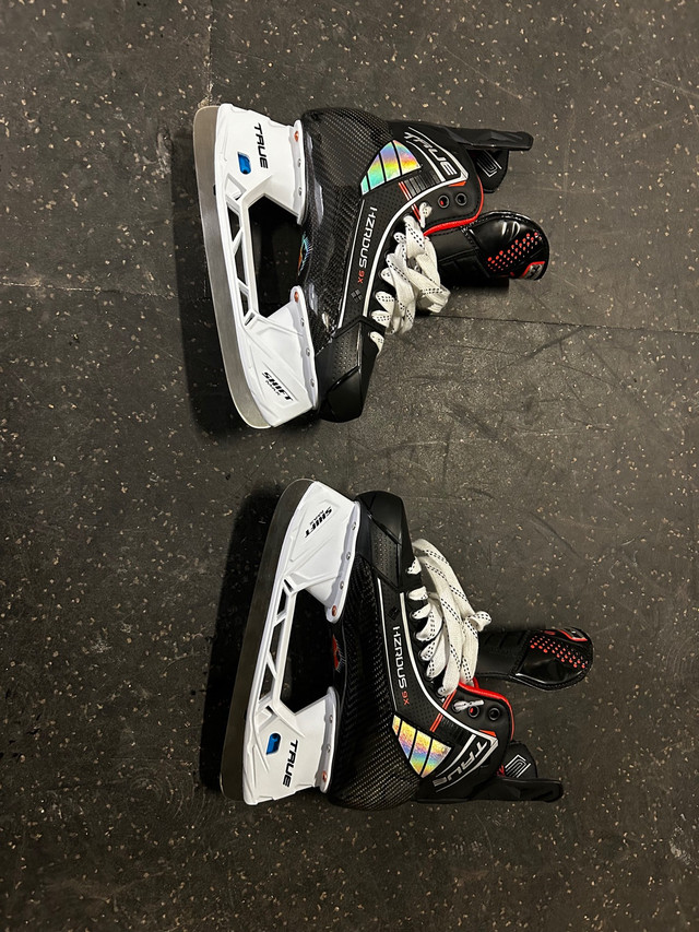 Brand New Sr True Hazardous 9X Skates, Size 8 in Hockey in Regina - Image 2
