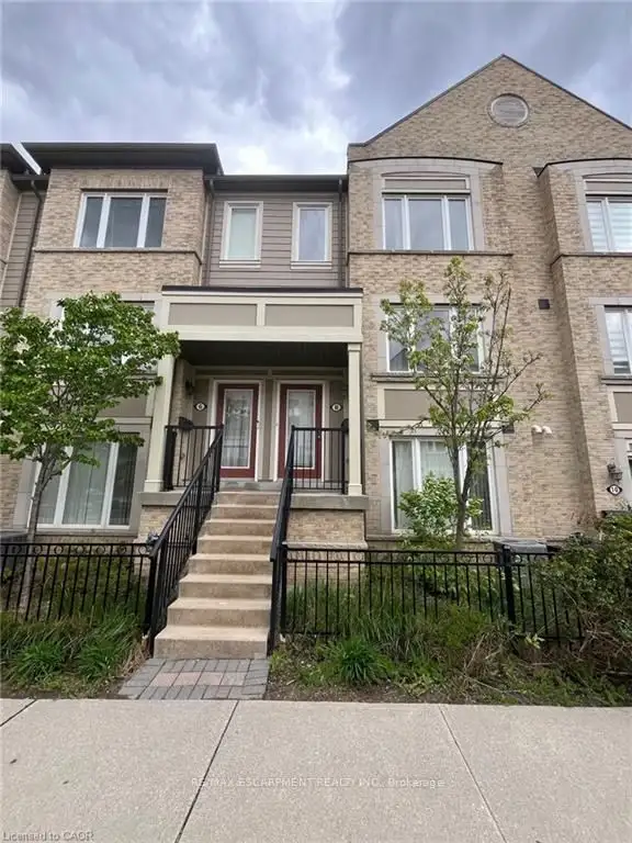 3 bed 3 bath condo townhouse for rent in Mississauga