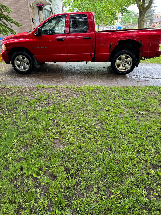 02 dodge ram 1500 in Cars & Trucks in Grand Bend - Image 2