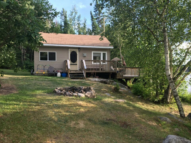 Cabin For Rent in Ontario