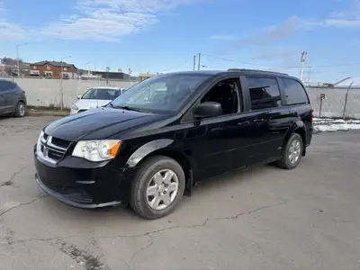 Calgary, AB 190,000 km Spacious 2012 Dodge Grand Caravan in good running condition. Great for famili...