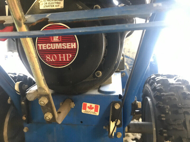 Two stage snowblower 8/24 snowflite mtd in Snowblowers in Edmonton - Image 2