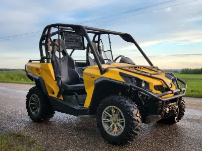 Can-Am Commander 1000 Side by Side is in good shape. Has low kms with 2530kms, 2WD/4WD system, skid...