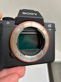 Sony Alpha A7II Mirrorless Body + Sony FE 55mm f/1.8 ZA Sonnar 