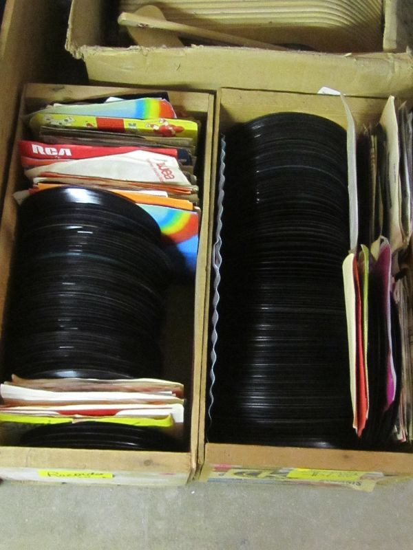 2 BOXFULLS OF OLD 1960s to 1980s 45 RPM RECORDS $1 EA. in CDs, DVDs & Blu-ray in Winnipeg - Image 2