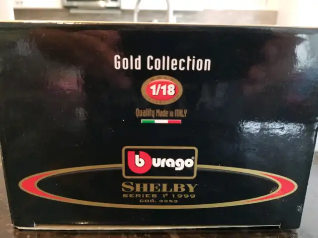 1:18 Diecast Burago 1999 Shelby Series 1 Red in Arts & Collectibles in Markham / York Region - Image 5