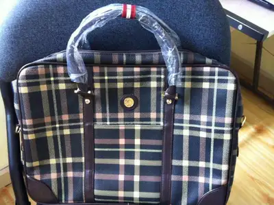 Brand new Women's laptop bag / sac, View more