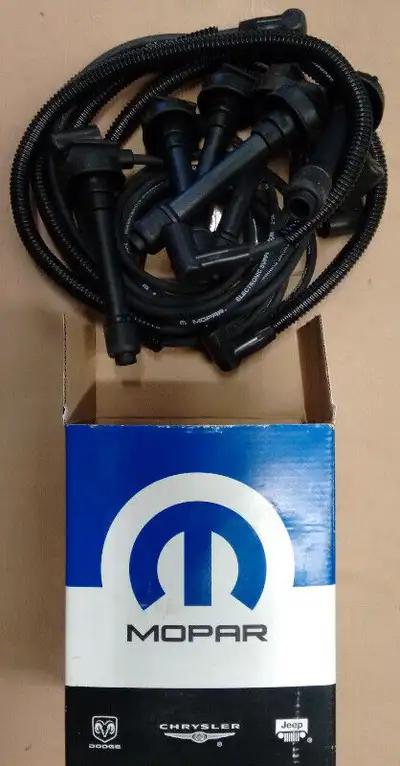 Ignition Wire Set MOPAR SPW08944AA - NEW - $20