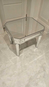 Mirrored side table / nightstand City of Toronto Toronto (GTA) Preview