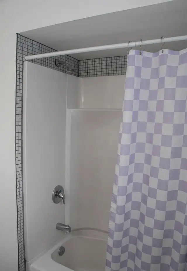 3 Bedroom Townhouse for rent in Long Term Rentals in 100 Mile House - Image 5