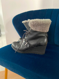 UGG winter boots-barely used