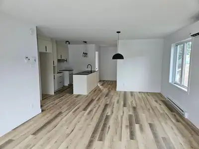 Appartement 4 ½ à louer à Charlesbourg – Triplex neuf