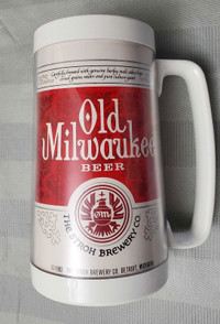 Vintage 1983 old Milwaukee beer stein plastic thermos made USA