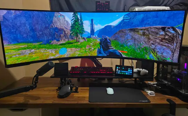 57" Odyssey Neo G9 240Hz Dual UHD Gaming Monitor G95NC