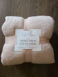 Sherpa & Other throws & Bed Sheets
