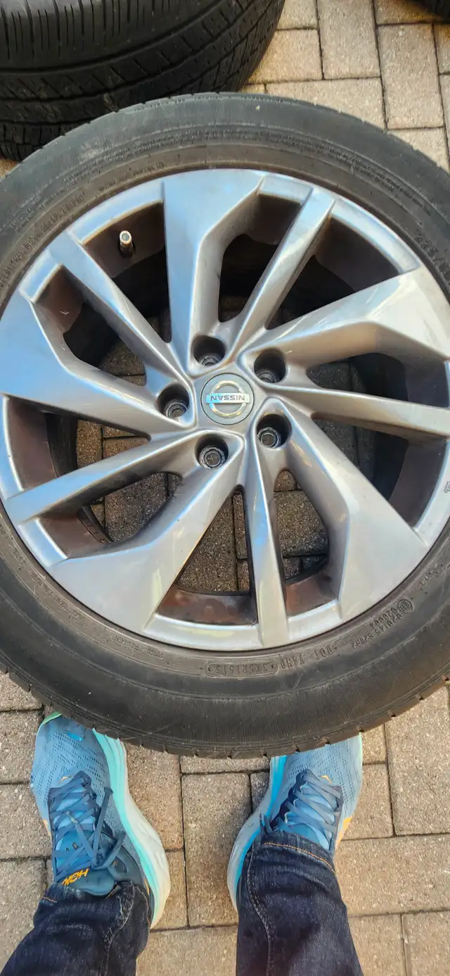 Tire and rims for Nissan Rogue | Tires & Rims | City of Toronto | Free ...