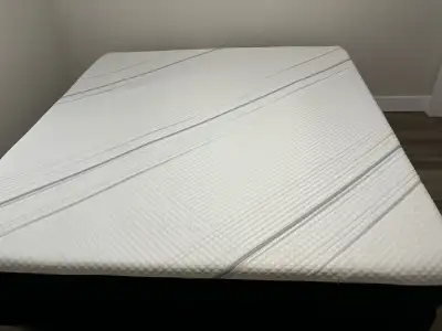 SERTA MEMORY KING BED, View more