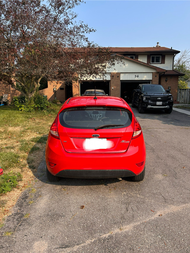 2013 Ford Fiesta SE in Cars & Trucks in Kingston - Image 4