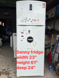 Good condition Danny 23’ fridge $200