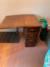 Meuble Antique | Achetez ou vendez des meubles dans Sherbrooke | Petites  annonces de Kijiji