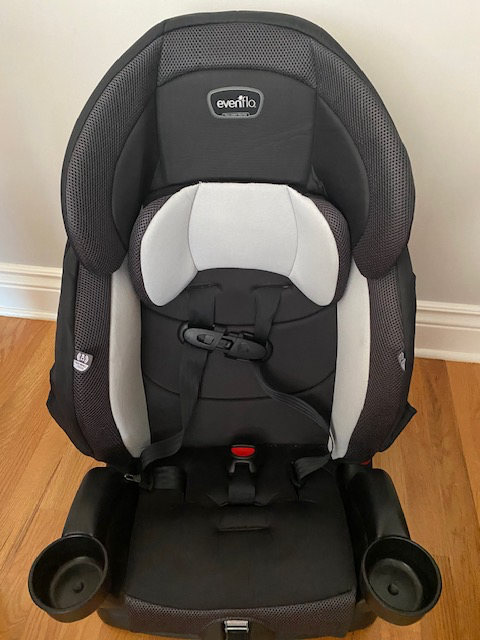Siège d'appoint pour auto 2-en-1 Evenflo Chase Plus in Strollers, Carriers & Car Seats in City of Montréal - Image 2