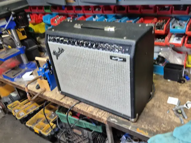 Fender 210 Princeton Chorus Guitar Amp in Amps & Pedals in Ottawa - Image 7