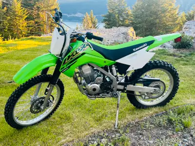 In Brand New Condition, Maintenance all by the dealer. Not so much as a scratch on the bike.