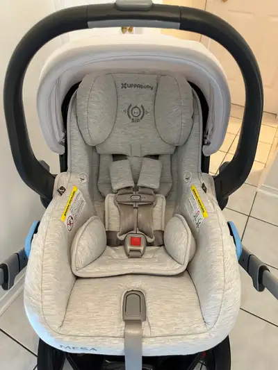 Uppababy Mesa for sale in excellent condition, View more