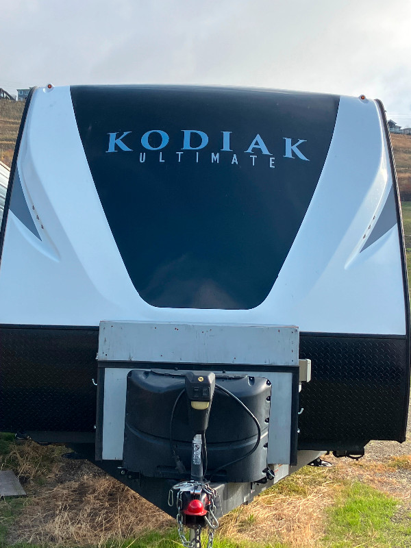 2018 Kodiak 29 ft travel trailer in Travel Trailers & Campers in Vernon - Image 2