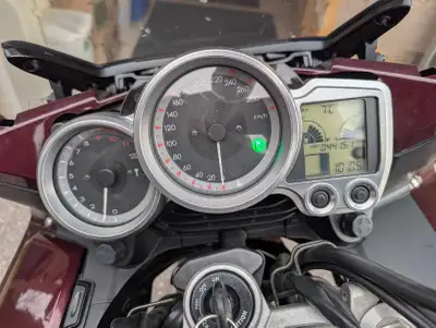 Excellent engine condition Everything works great Comes with hard Saddle boxes Looking for Kawasaki...