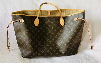 LV Neverfull GM Bag, View more