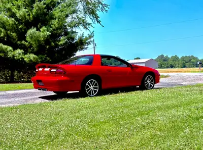 2002 Z28 SS LE anniversary # 131 / 369 26 850 kms on odometer 6 speed Mild tastefull mods SLP car co...