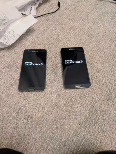 Both mint condition, comes with s pens and chargers, unlocked.