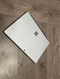 Surface pro 5