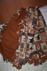 DOUBLE SIDED FLEECE BLANKET THROW Hand tied 52 x 68 inches brown